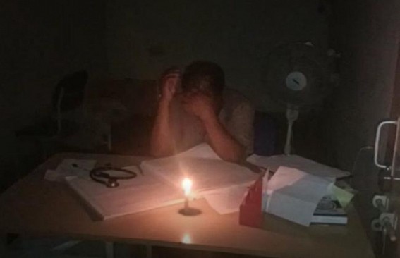 HIRA Regime: Candle Nights at Unakoti District Hospital !!! Power Disruption affects Hospital Services Severely HIRA Regime: Candle Nights at Unakoti District Hospital !!! Power Disruption affects Hospital Services Severely